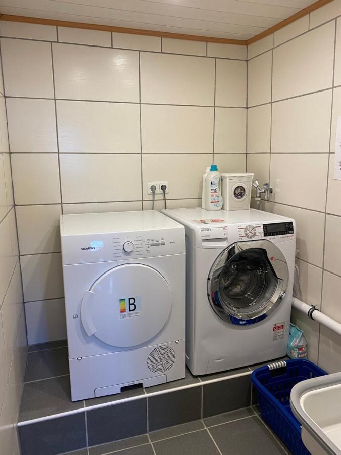 Schoenes Ferienhaus&Monteurzimmer Direkt In Lich, Ruhige&Zentrale Lage Buitenkant foto